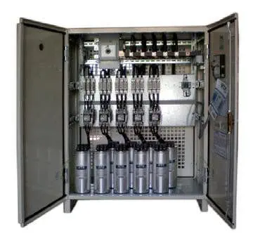 Batería de Condensadores Industrial Wattrix Batería de Condensadores Industrial para Compensación de Energía Reactiva